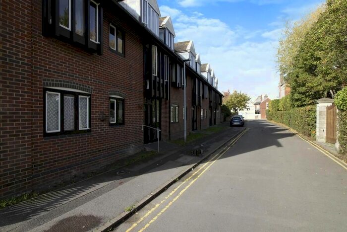 2 Bedroom Flat To Rent In St. Ann Place, Salisbury, SP1