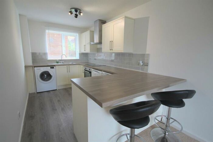 1 Bedroom Flat To Rent In Brambling Walk Stapleton Bristol, BS16