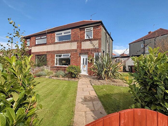 3 Bedroom Semi-detached House For Sale In Conway Avenue, Clitheroe, BB7