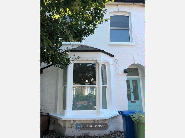 5 Bedroom Terraced House To Rent In Crewys Road, London, SE15