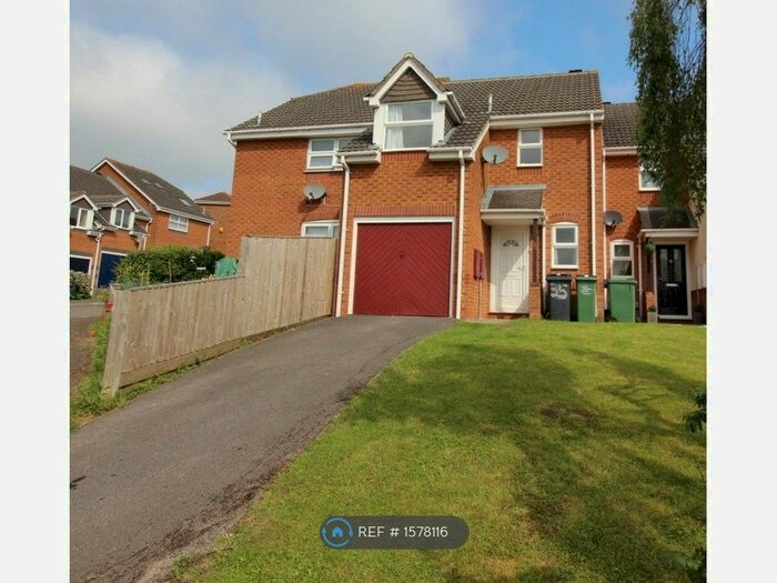 3 Bedroom Terraced House To Rent In Wishart Way, Chippenham, SN15