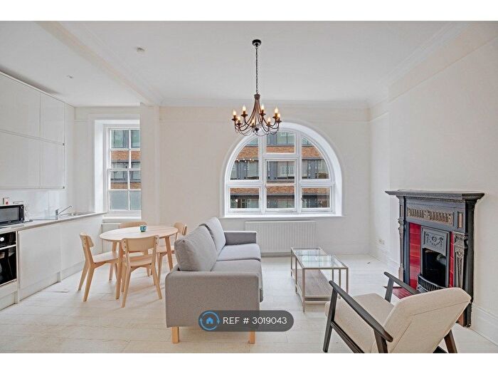 1 Bedroom Flat To Rent In Bernard Mansions, London, WC1N