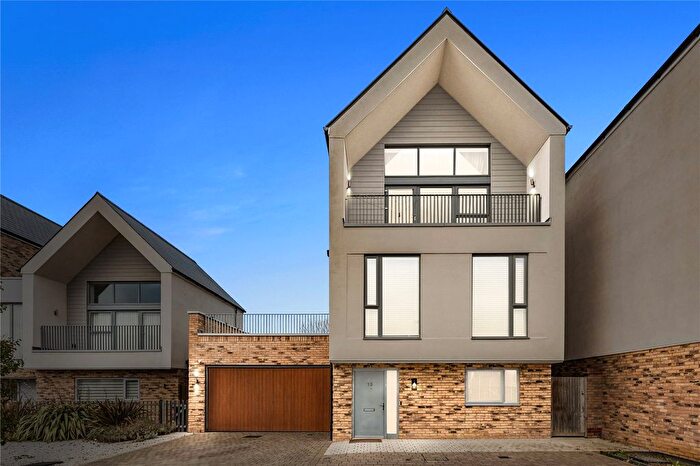 5 Bedroom Detached House For Sale In Frederick Hawkes Gardens, Beaulieu, Chelmsford, Essex, CM1