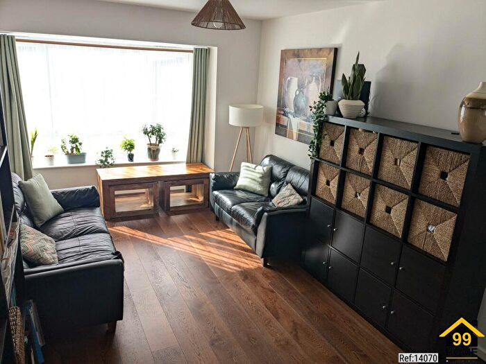 3 Bedroom Semi-Detached House To Rent In Chataway Road, Manchester, Greater, M8