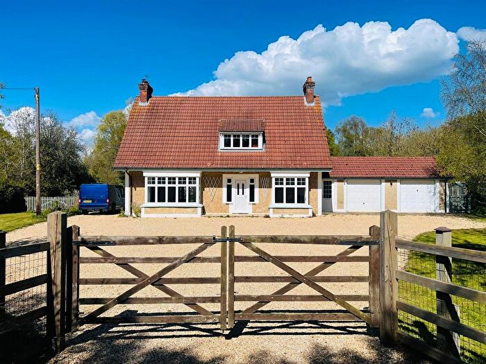 3 Bedroom Detached Bungalow For Sale In Cranmore, Isle Of Wight, PO41