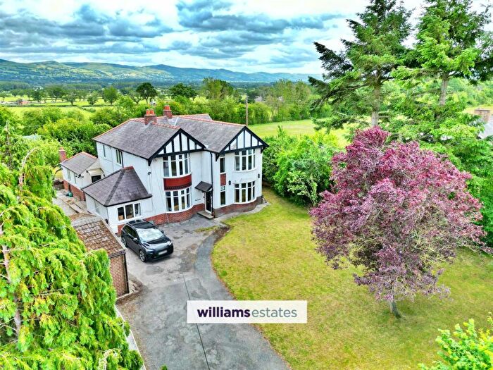 4 Bedroom Detached House For Sale In The Green, Denbigh, LL16