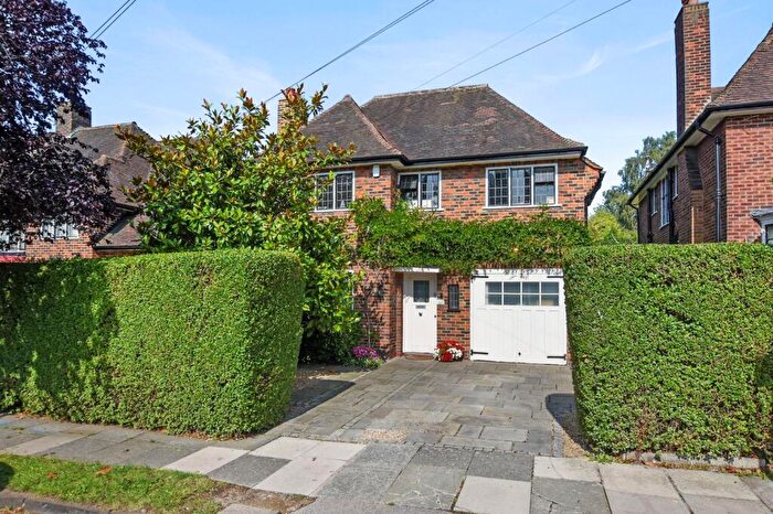 4 Bedroom Detached House For Sale In Greenhalgh Walk, Hampstead Garden Suburb, London, N2