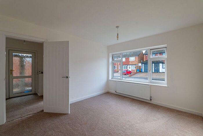 2 Bedroom Detached Bungalow For Sale In Ford Way, Rugeley, WS15