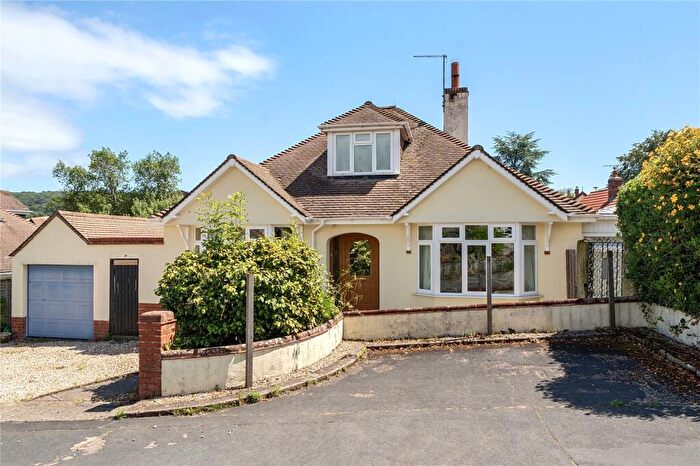 2 Bedroom Bungalow For Sale In Woolbrook Close, Sidmouth, Devon, EX10