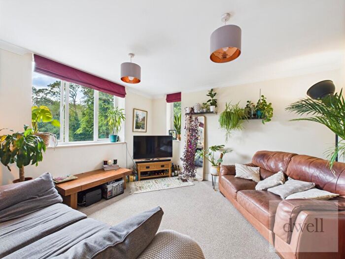 2 Bedroom Flat To Rent In Cardigan Road, Headingley, Leeds, LS6