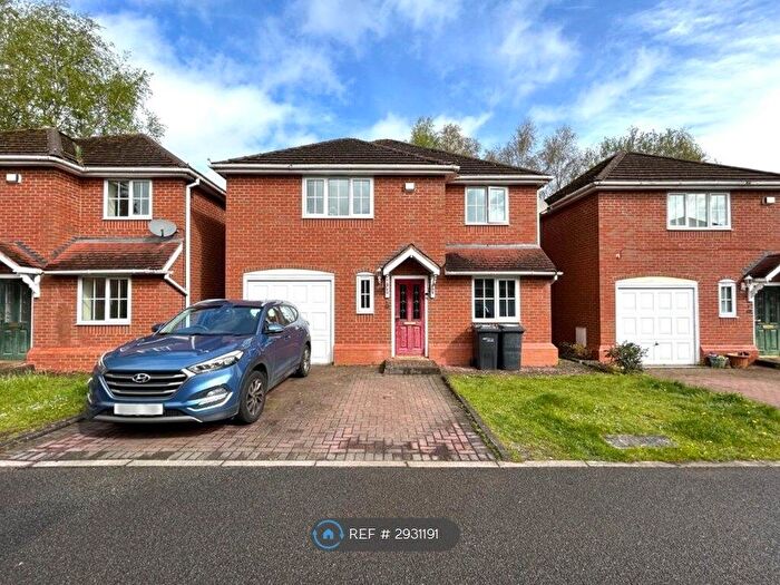 4 Bedroom Detached House To Rent In Parkfield Court, Tamworth, B77