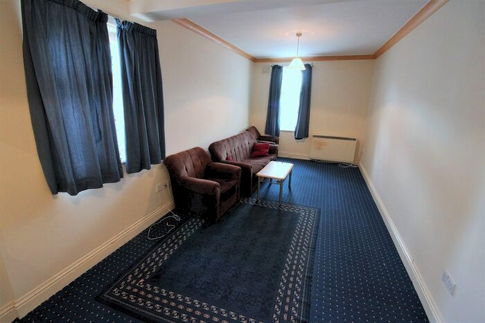 1 Bedroom Flat To Rent In Aldborough Road South, Ilford, IG3