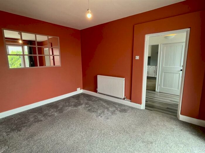 3 Bedroom Terraced House For Sale In Rockwood Road, Chepstow, NP16
