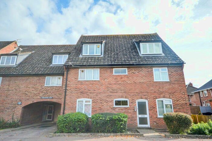 1 Bedroom Flat To Rent In Christopher Court, Malbrook Road, Norwich, NR5