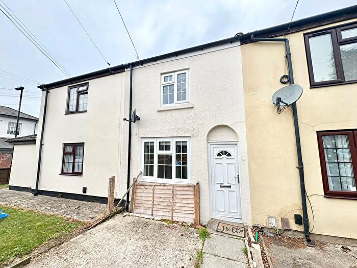 2 Bedroom House To Rent In Commercial Street, Southampton, SO18