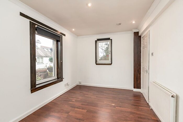 1 Bedroom Flat For Sale In A, Willowbrae Road, Edinburgh, EH8