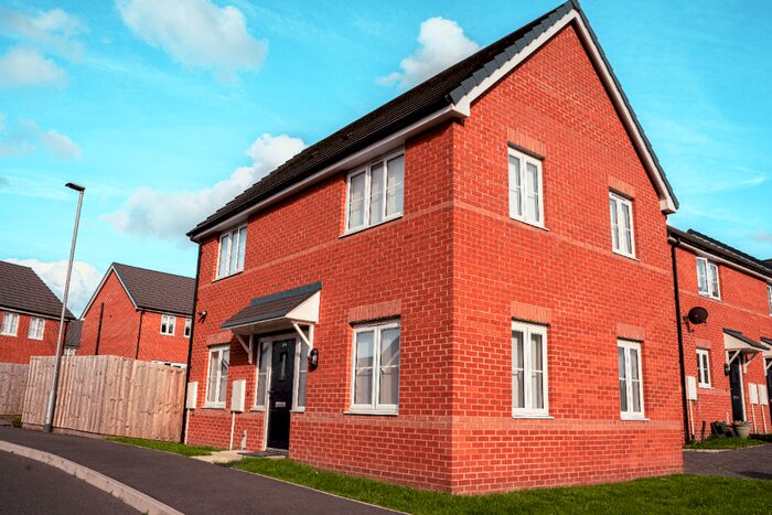 3 Bedroom Semi-Detached House To Rent In Deakins Court, The Old Brewery, Mansfield, Nottinghamshire, NG18