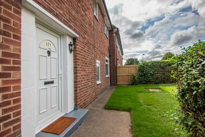 3 Bedroom End Of Terrace House To Rent In Langley Road, North Shields, Tyne And Wear, NE29