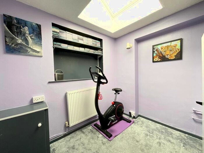 2 Bedroom Bungalow For Sale In Fraser Close, Stone, ST15
