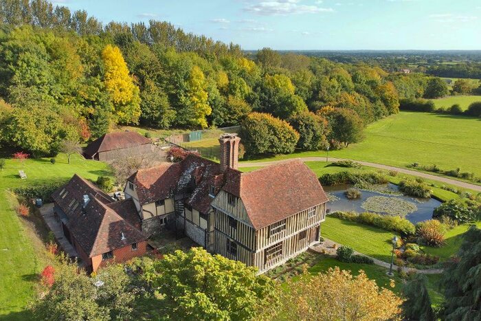 5 Bedroom Detached House For Sale In Wierton Hill, Boughton Monchelsea, Kent, ME17