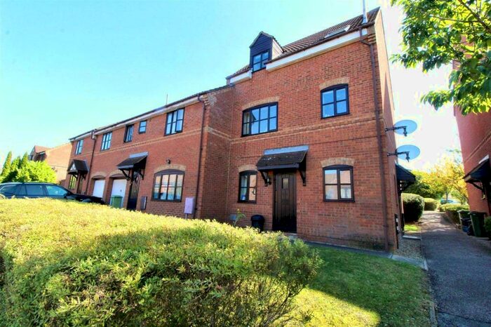 1 Bedroom Maisonette To Rent In Grace Avenue, Oldbrook, Bucks, MK6