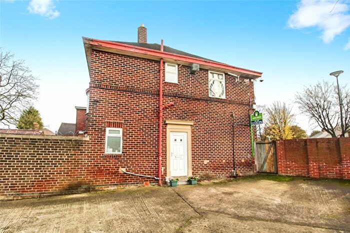 2 Bedroom Flat To Rent In Hartley Brook Road, Sheffield, South Yorkshire, S5