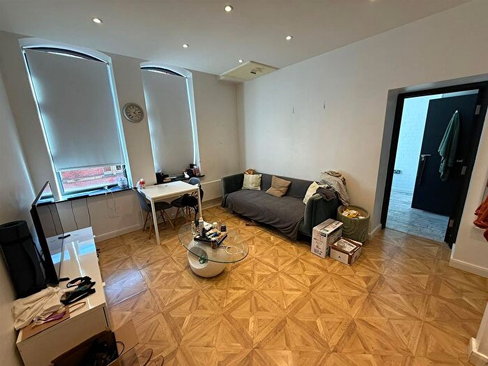 1 Bedroom Flat To Rent In The Calls, Leeds, LS2