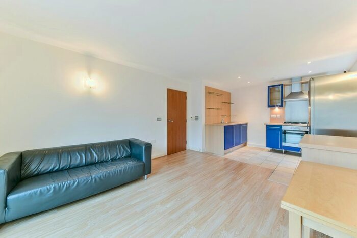 1 Bedroom Flat To Rent In Hopton Road, Royal Arsenal Riverside, Woolwich, London, SE18