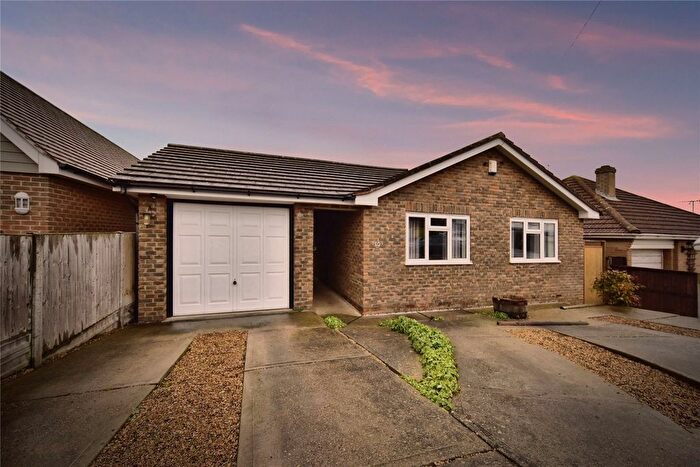 4 Bedroom Bungalow For Sale In Seaside Avenue, Minster On Sea, Sheerness, ME12