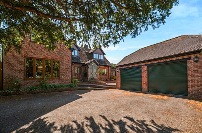 4 Bedroom Detached House For Sale In Avington, Winchester, Hampshire, SO21