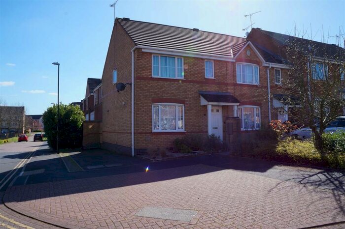 3 Bedroom End Of Terrace House To Rent In Furlong Road, Coventry, CV1