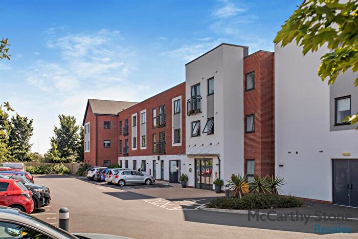 2 Bedroom Apartment For Sale In Pym Court Bewick Avenue, Topsham, Exeter, EX3