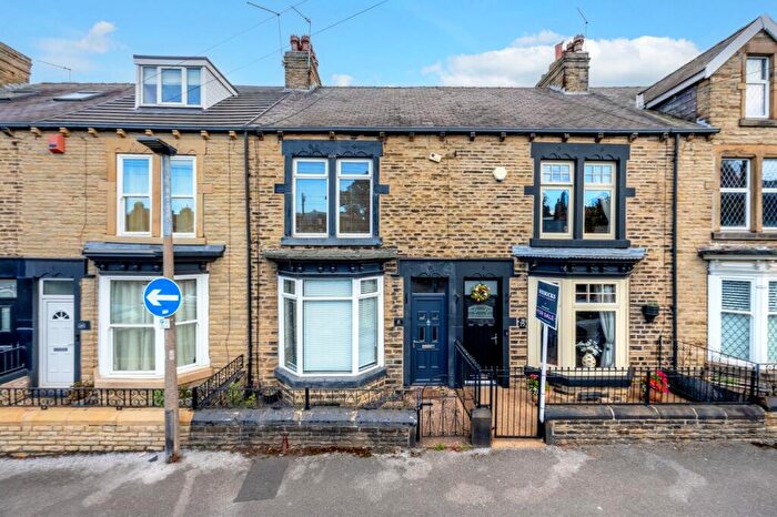 3 Bedroom Terraced House For Sale In Longman Road, Barnsley, S70