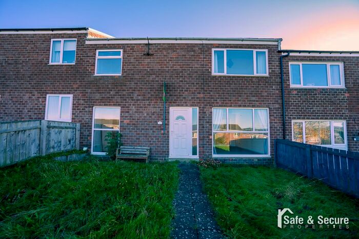 3 Bedroom Terraced House To Rent In Dale View, Crook, County Durham, DL15