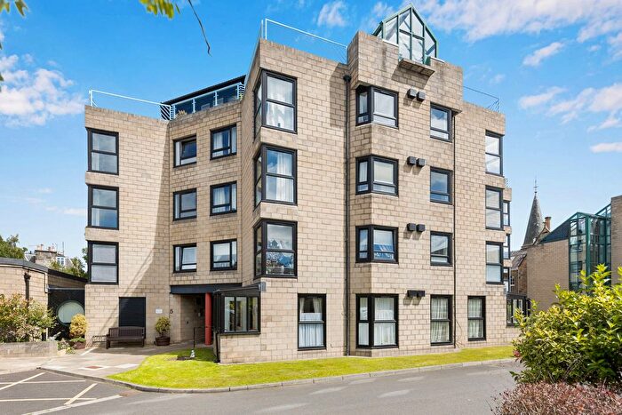 1 Bedroom Flat For Sale In / Oswald Road, Grange, Edinburgh, EH9