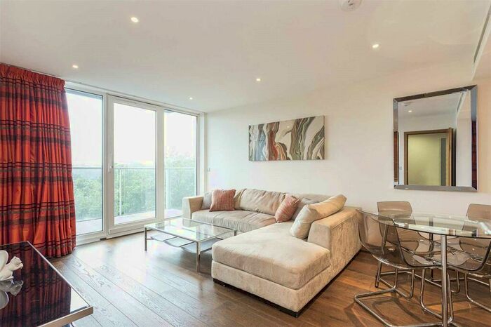 2 Bedroom Apartment To Rent In Lanson Building, Queenstown Road, London, SW11
