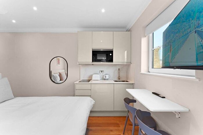 Studio To Rent In St Petersburgh Place, Bayswater, London, W2