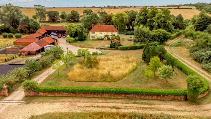 5 Bedroom Detached House For Sale In Newarks Road, Good Easter, Chelmsford, Essex, CM1