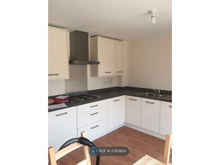 6 Bedroom Terraced House To Rent In Great Clover Leaze, Bristol, BS16