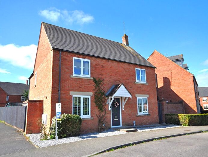 4 Bedroom Detached House For Sale In Cransley Rise, Mawsley Village, Kettering, NN14