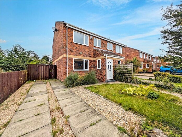 3 Bedroom Semi-Detached House For Sale In Carrington Close, Seghill, Cramlington, Northumberland, NE23