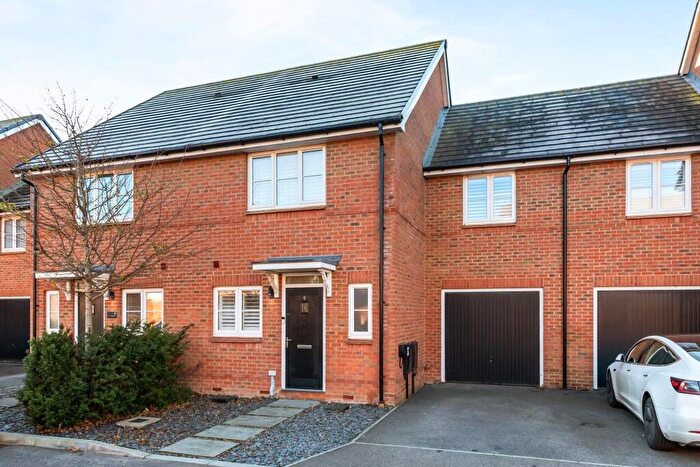 3 Bedroom Terraced House For Sale In Lavender Way, Angmering, BN16