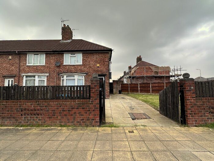 3 Bedroom Town House To Rent In Saxby Road, Liverpool, L14