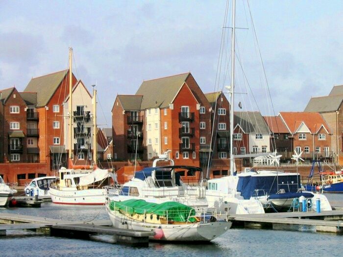 2 Bedroom Flat To Rent In Madeira Way, Sovereign Harbour South, Eastbourne, BN23