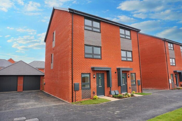 3 Bedroom Semi-Detached House To Rent In White Lias Way, Upper Lighthorne, Leamington Spa, Warwickshire, CV33