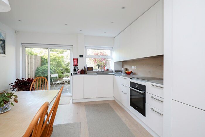 2 Bedroom Terraced House To Rent In Sunnyside Place, SW19