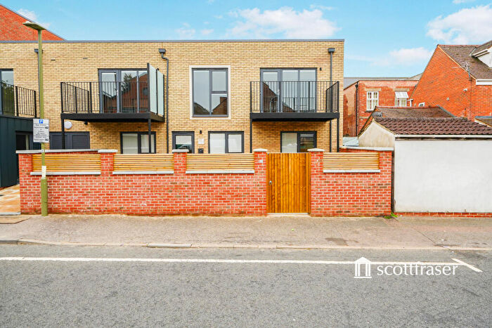 1 Bedroom Apartment To Rent In Glanville Road, OX4