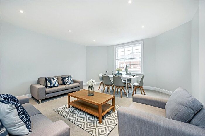 3 Bedroom Flat To Rent In Upper Wimpole Street, Marylebone, London, W1G