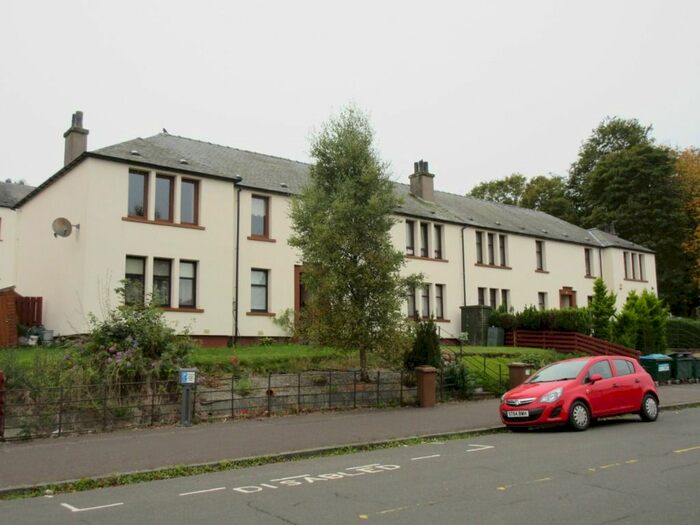 2 Bedroom Flat To Rent In Byron Street, Law, Dundee, DD3