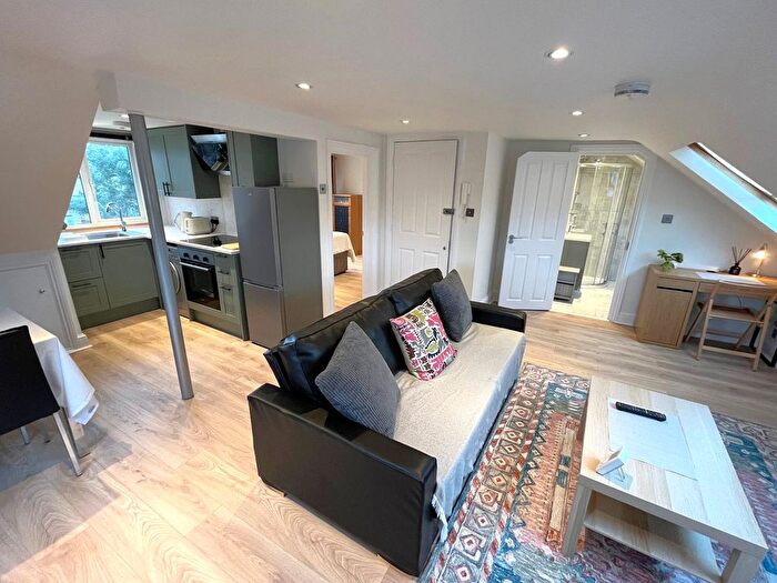 1 Bedroom Flat To Rent In Byron Road, London, W5